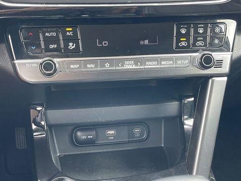 Used 2025 Kia Seltos S image 18