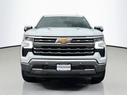 Used 2024 Chevrolet Silverado 1500 LTZ AWD/4WD image 12