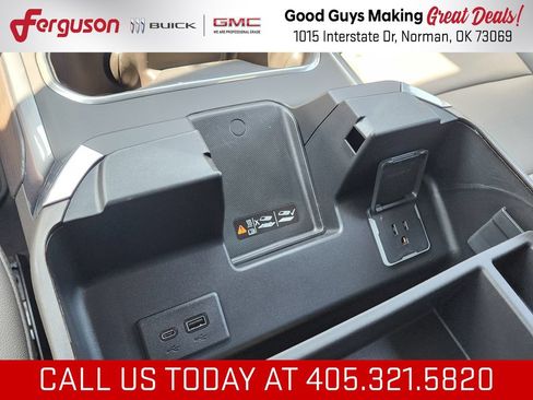 New 2026 GMC Sierra 2500 SLT w/ Max Trailering Package AWD/4WD image 34