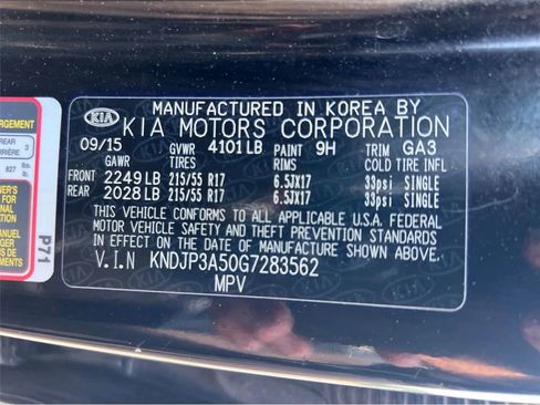 Used 2016 Kia Soul + FWD image 29
