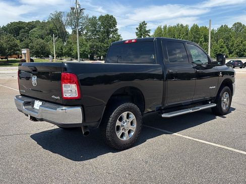 Used 2024 RAM 2500 Big Horn AWD/4WD image 3