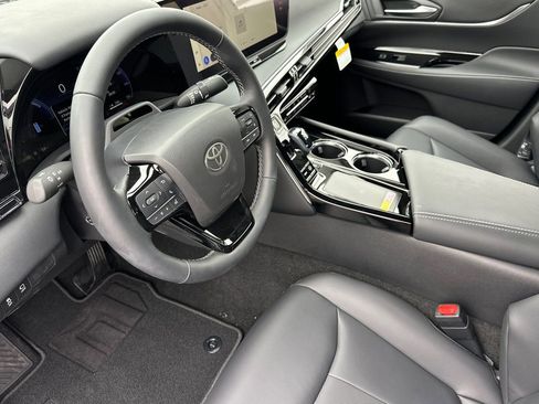 New 2026 Toyota Mirai image 9