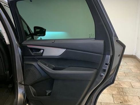 Used 2023 Acura MDX SH-AWD w/ Technology Package image 46