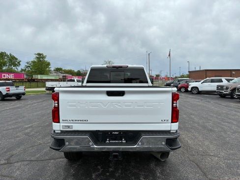 Used 2024 Chevrolet Silverado 2500 LTZ w/ LTZ Plus Package AWD/4WD image 4