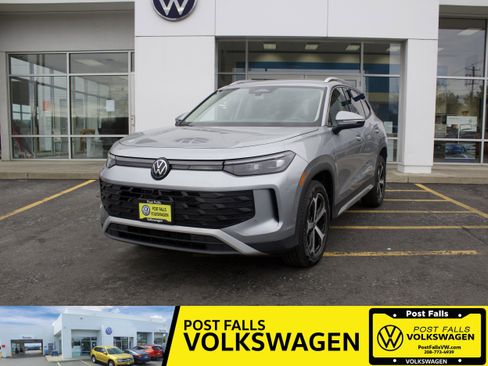 New 2026 Volkswagen Tiguan SE image 1