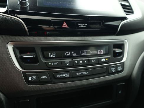 Used 2023 Honda Ridgeline RTL-E image 32