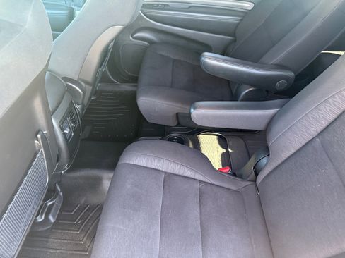 Used 2021 Dodge Durango SXT image 26