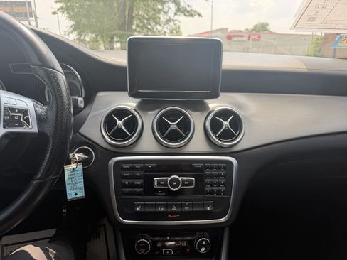 Used 2014 Mercedes-Benz CLA 250 4MATIC w/ Edition 1 Package image 35