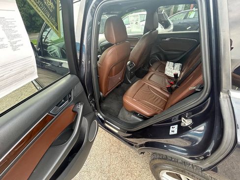 Used 2017 Audi Q5 2.0T Premium Plus w/ Technology Package AWD/4WD image 7