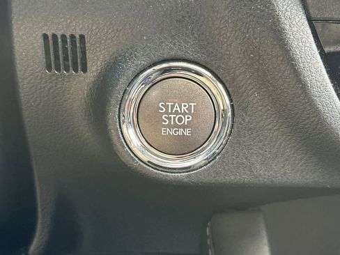 Used 2019 Lexus RX 350L w/ Premium Package image 26