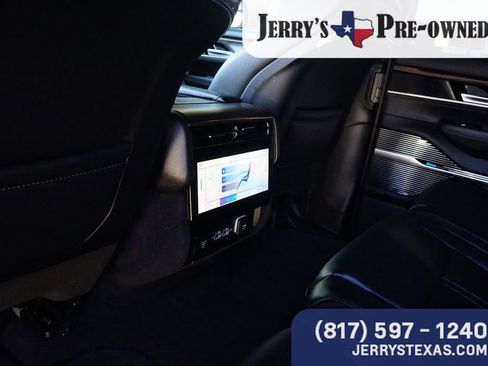 Used 2023 Jeep Grand Wagoneer Base 4D Sport Utility w/ Convenience Group III image 21