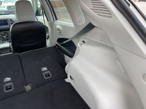 Used 2018 Jeep Compass Latitude w/ Popular Equipment Group image 63