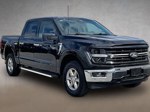 Used 2025 Ford F150 XLT w/ Equipment Group 301A Standard AWD/4WD image 8