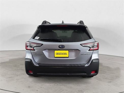 Used 2024 Subaru Outback Premium image 4