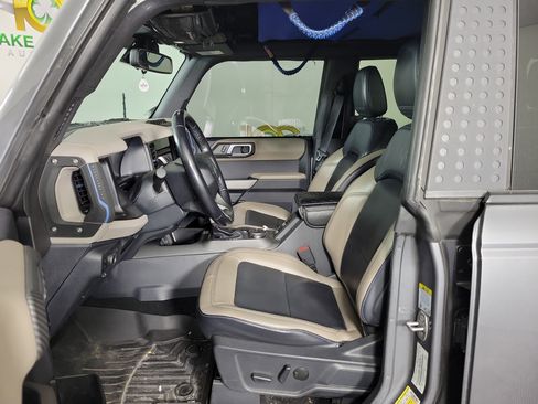 Used 2022 Ford Bronco Wildtrak AWD/4WD image 5