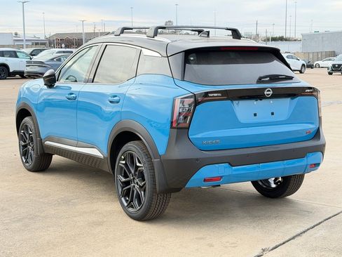 New 2026 Nissan Kicks SR image 6