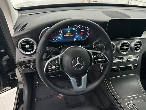 Certified 2022 Mercedes-Benz GLC 300 image 10