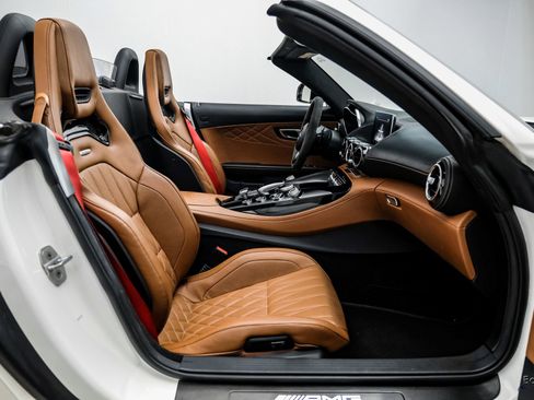 Used 2018 Mercedes-Benz AMG GT C image 61
