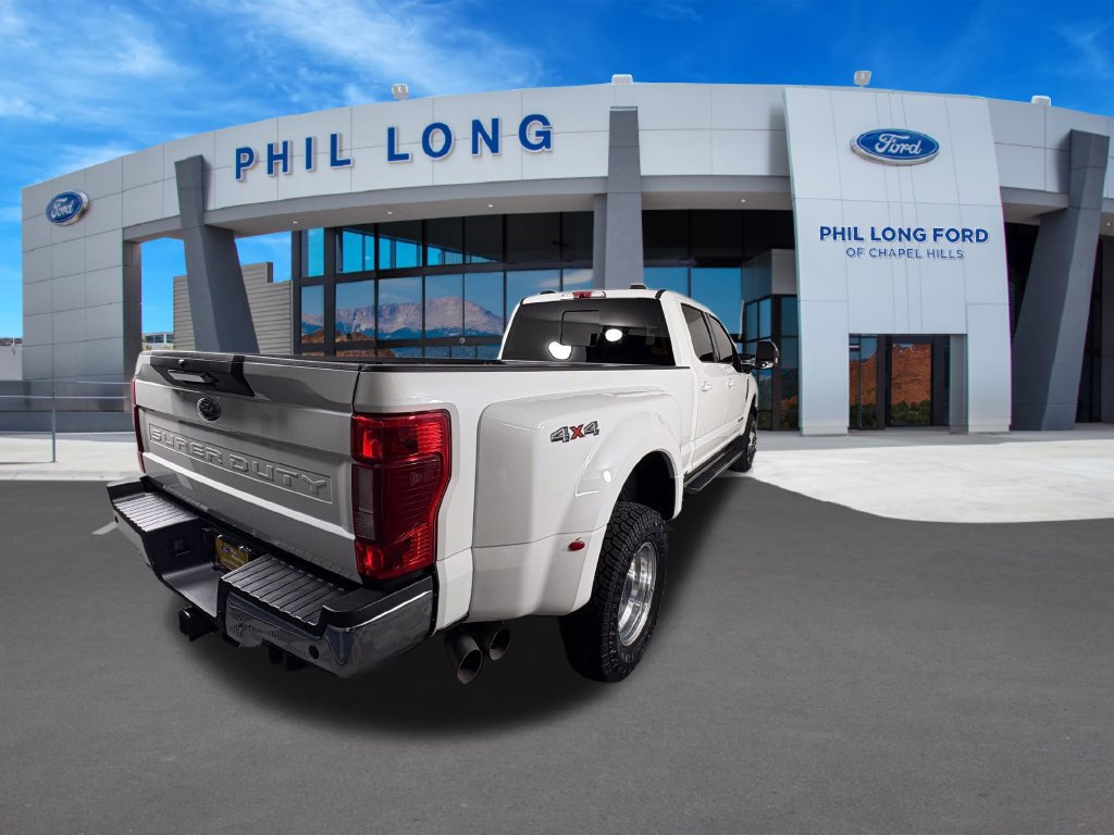 Used 2022 Ford F350 Lariat w/ Lariat Value Package AWD/4WD image 5