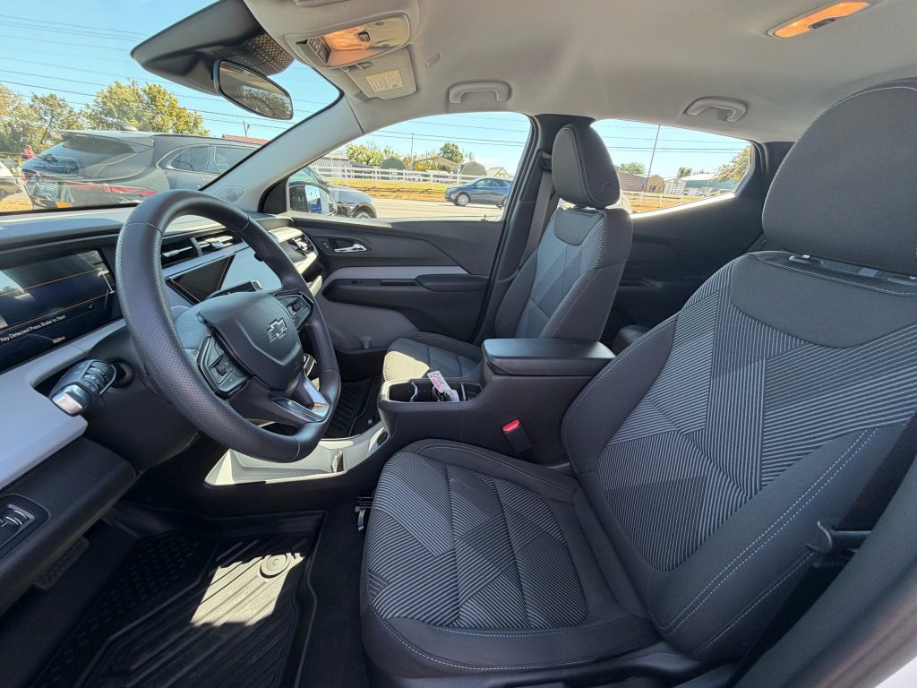 Used 2027 Chevrolet Bolt LT FWD image 10