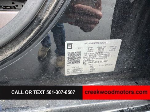 Used 2017 GMC Sierra 2500 Denali w/ Duramax Plus Package AWD/4WD image 19