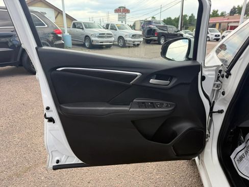 Used 2015 Honda Fit LX image 12