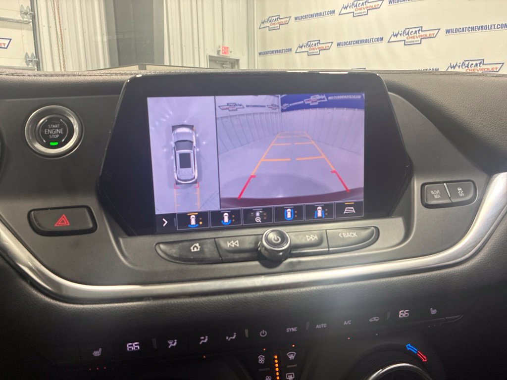 Used 2019 Chevrolet Blazer LT w/ Sound & Technology Package FWD image 21