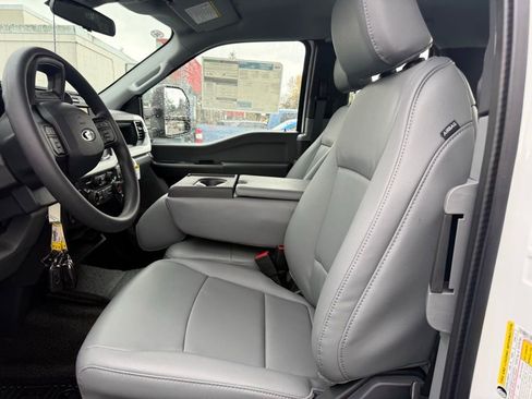 New 2026 Ford F250 XL w/ XL Chrome Package image 12