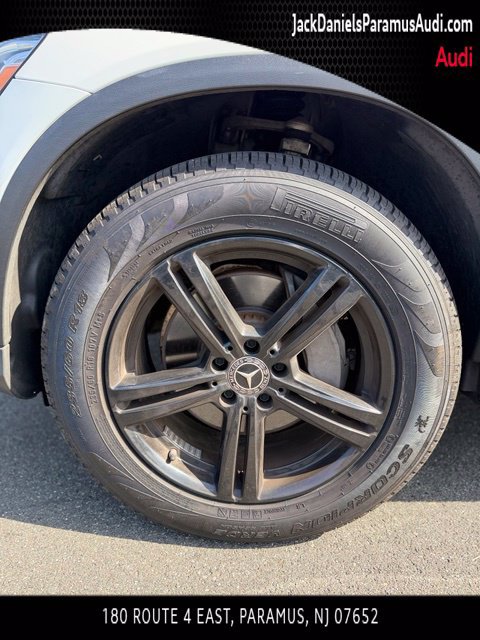 Used 2021 Mercedes-Benz GLC 300 4MATIC image 8