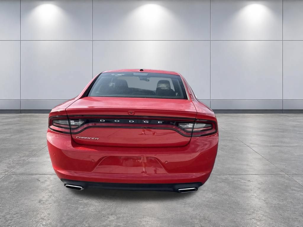 Used 2022 Dodge Charger SXT RWD image 6