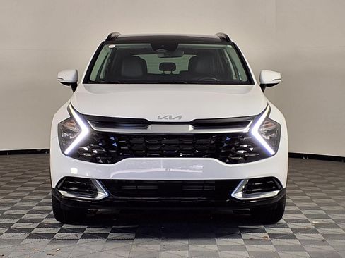 Used 2023 Kia Sportage SX FWD image 2