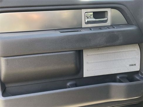 Used 2014 Ford F150 FX4 w/ Equipment Group 402A Luxury image 14