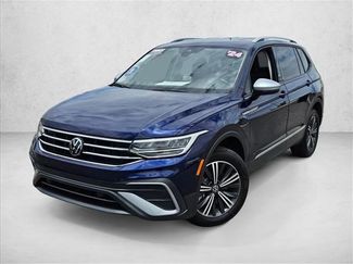 Used 2024 Volkswagen Tiguan Wolfsburg Edition FWD video 1