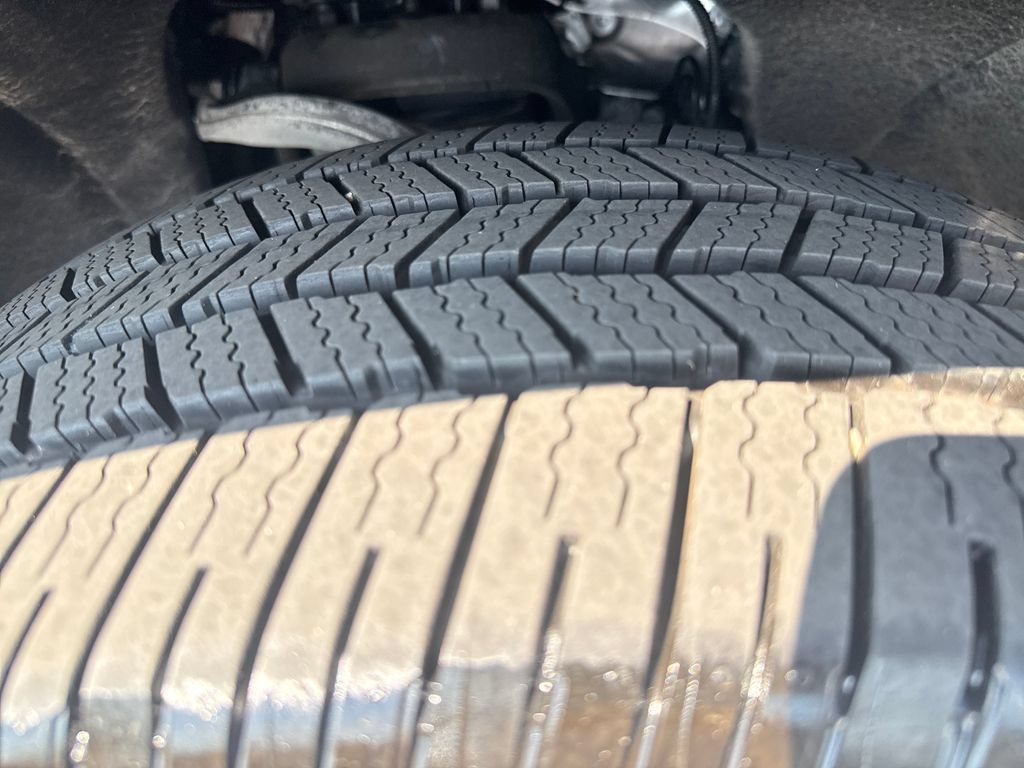 Used 2022 GMC Yukon Denali AWD/4WD image 44