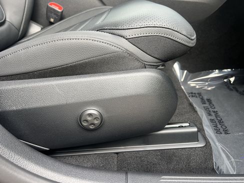 New 2026 Mercedes-Benz GLC 300 4MATIC image 27