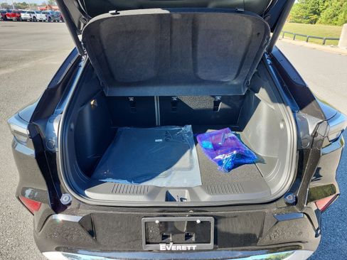 New 2026 Buick Envista Avenir image 9