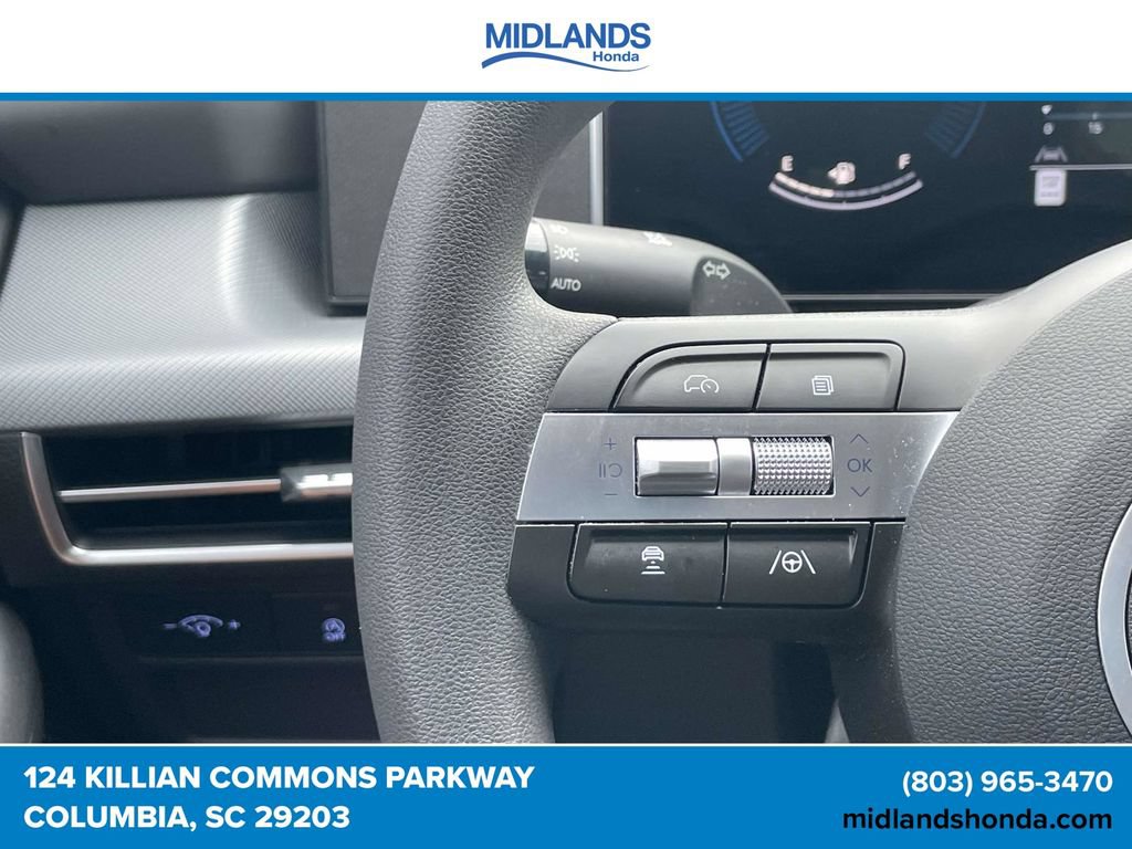 Used 2025 Hyundai Sonata SE FWD image 19