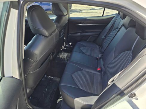 Used 2023 Toyota Camry SE FWD image 16