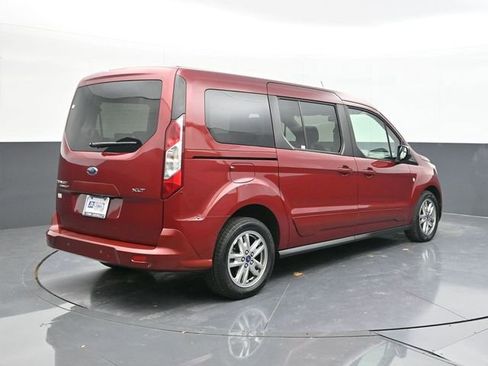 Used 2021 Ford Transit Connect XLT image 15