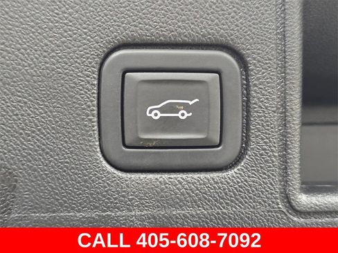 Used 2024 GMC Terrain Denali AWD/4WD image 13