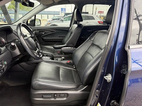 Used 2019 Honda Pilot Touring image 10