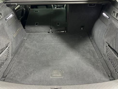 Used 2023 Audi Q5 2.0T Premium w/ Convenience Package image 14