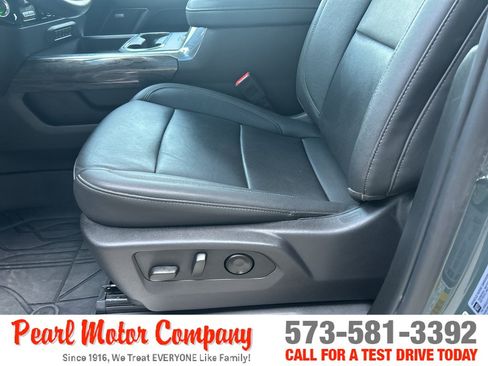 Used 2025 Chevrolet Silverado 2500 LTZ w/ LTZ Plus Package AWD/4WD image 10