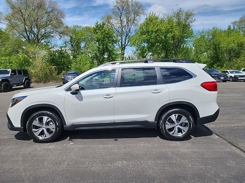 Certified 2025 Subaru Ascent Premium AWD/4WD image 3