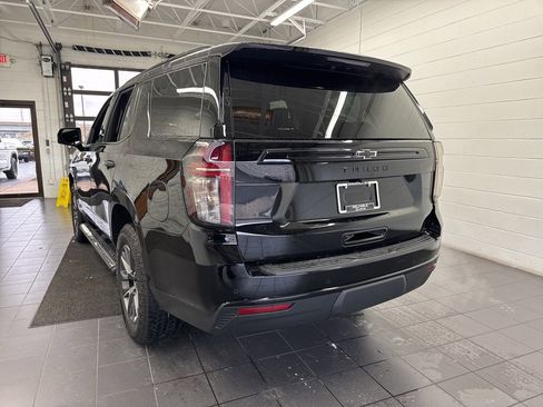 Used 2023 Chevrolet Tahoe Z71 w/ Luxury Package image 6