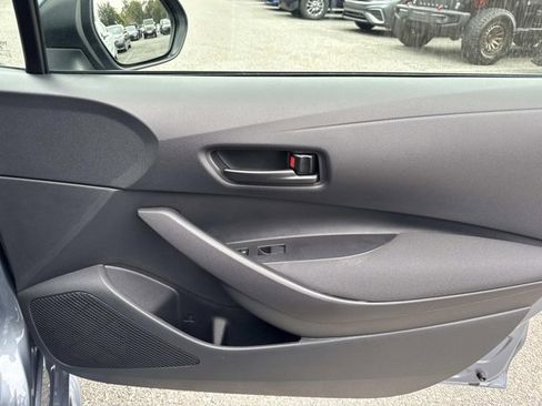 Certified 2025 Toyota Corolla LE image 14
