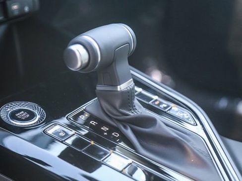 New 2026 Kia Niro EX image 23