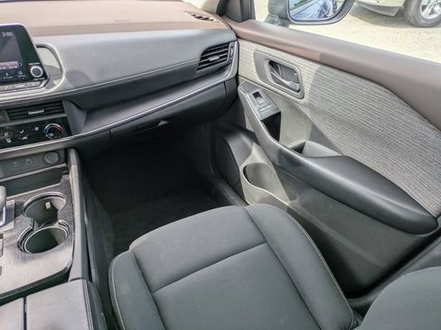 Certified 2023 Nissan Rogue S FWD image 18