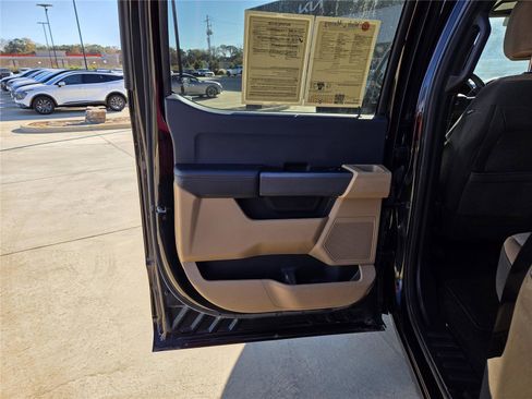 Used 2023 Ford F150 XLT image 27