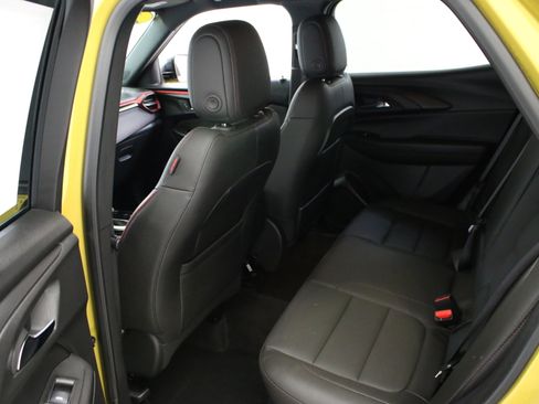 Used 2025 Chevrolet TrailBlazer RS w/ Driver Confidence Package AWD/4WD image 25